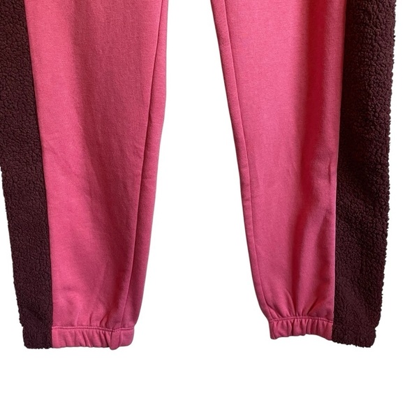 Nike Sportswear Icon Clash Large Mid Rise Pink Easy Fleece Jogger DD5065-622 - Picture 6 of 12
